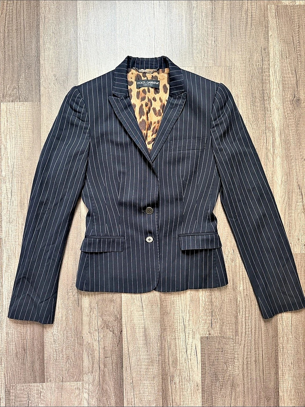Dolce & Gabbana Pinstripe Wool Blazer with Leopard Lining Black & White Size 38